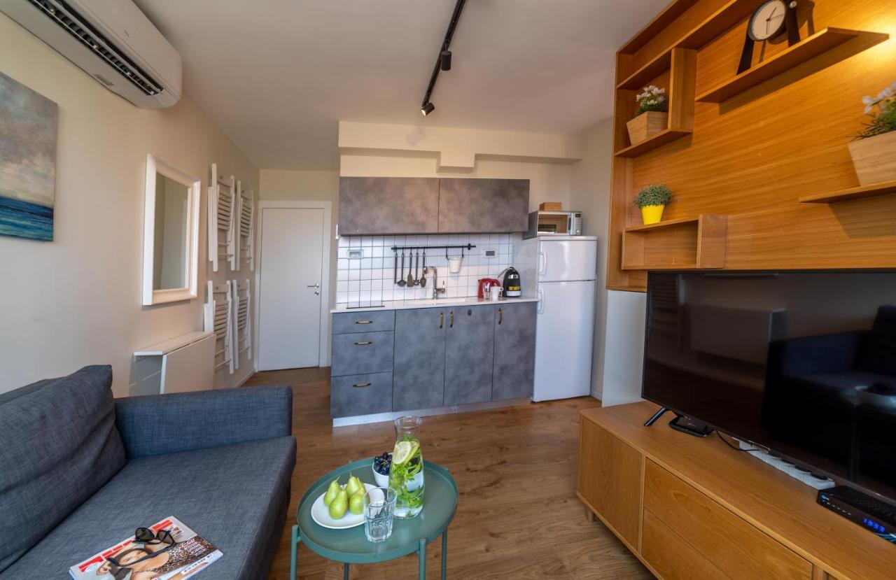 The Six Days Stylish One Bedroom Apartments Eilat Esterno foto