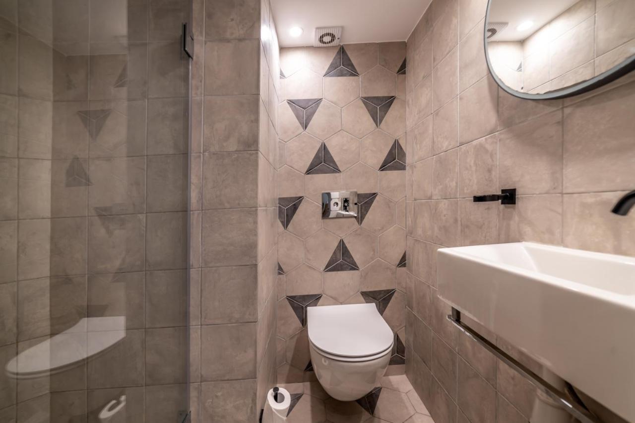 The Six Days Stylish One Bedroom Apartments Eilat Esterno foto