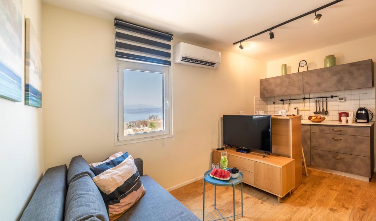 The Six Days Stylish One Bedroom Apartments Eilat Esterno foto